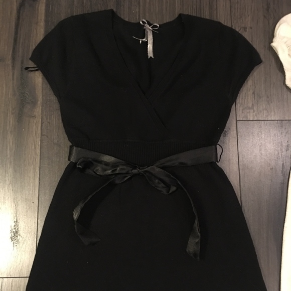 Garage Clothing Sweaters - Picture 2 of 5